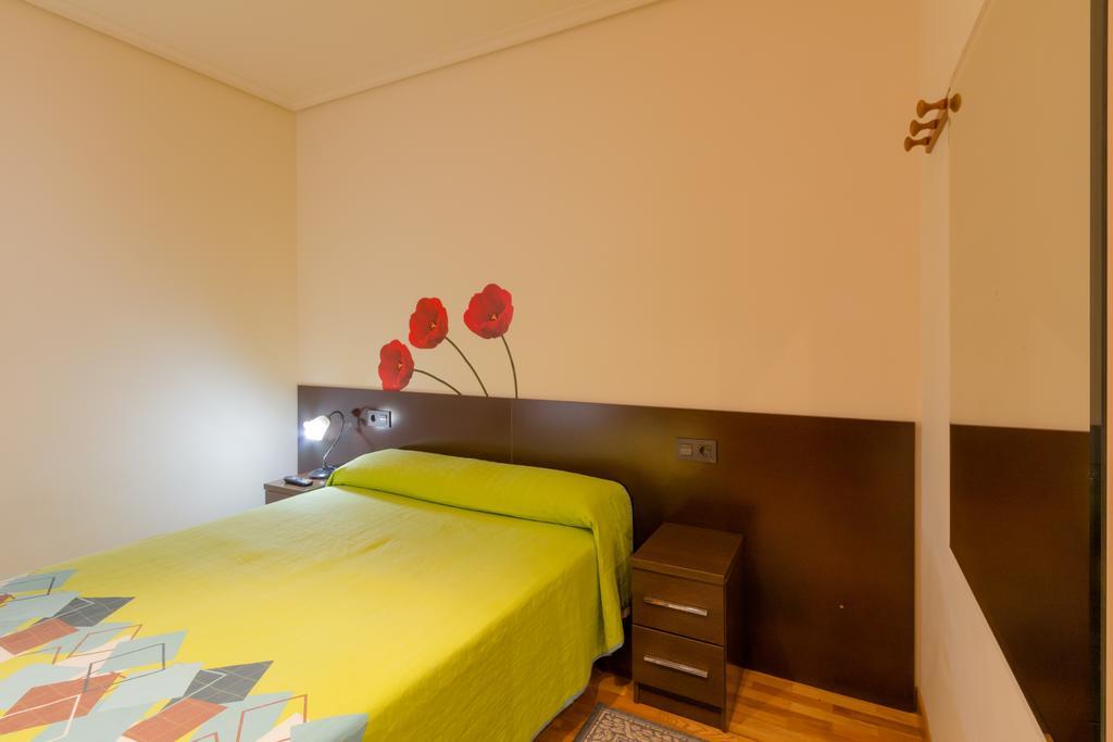 Pension Logroño Habitación foto