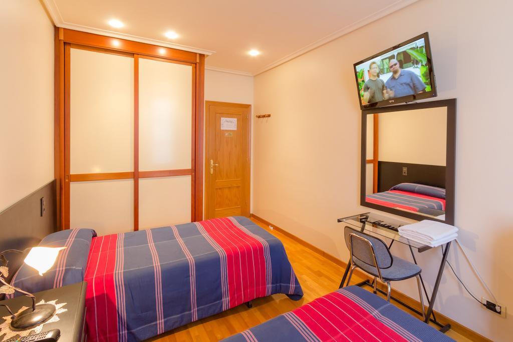 Pension Logroño Exterior foto