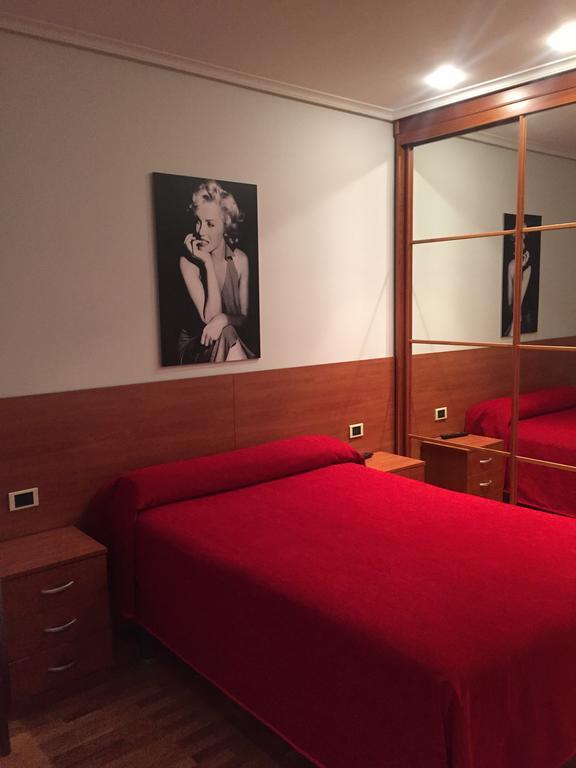 Pension Logroño Exterior foto
